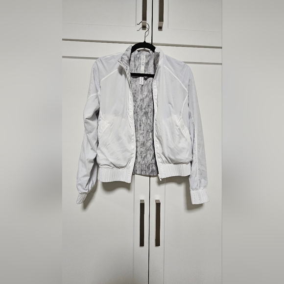 Lululemon Reversible Bomber - Picture 1 of 5